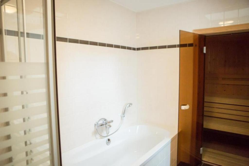 Weidevilla Xxl Hollum  Extérieur photo